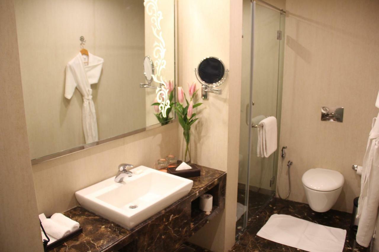 Howard Johnson By Wyndham, Hebbal, Bengaluru Екстериор снимка