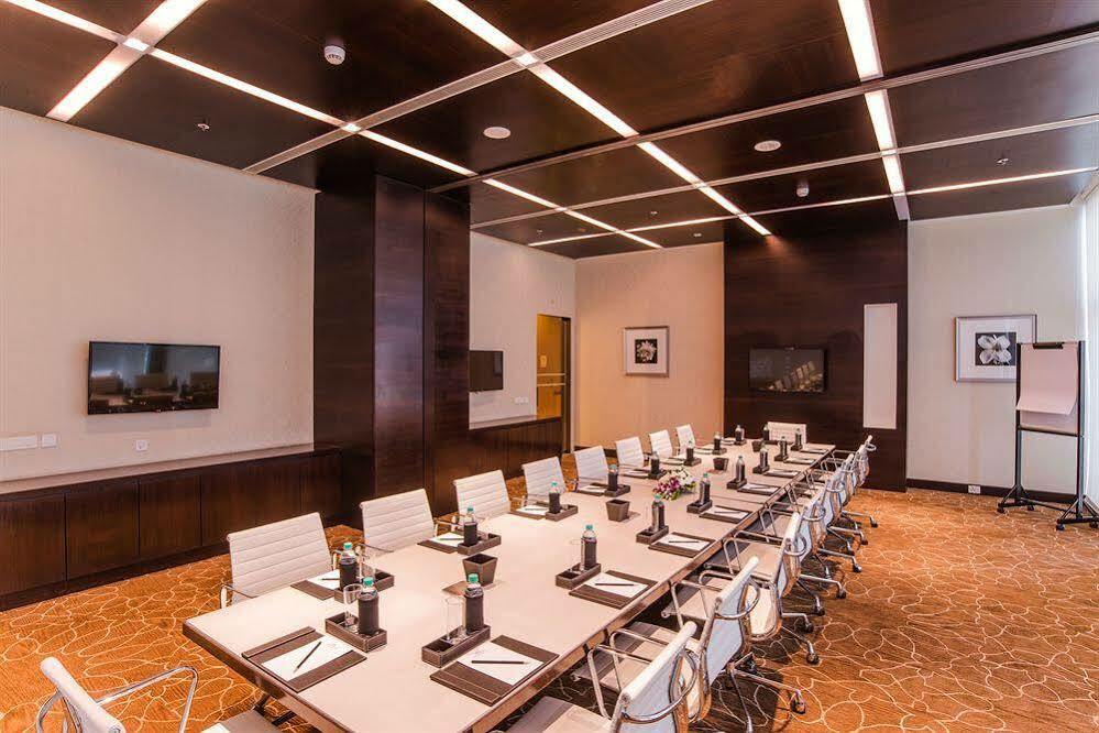 Howard Johnson By Wyndham, Hebbal, Bengaluru Екстериор снимка